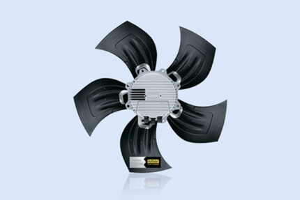 HyBlade Axialventilator von ebm-papst mit hybriden Ventilatorschaufeln für Klima-, Kälte- und Lüftungstechnik