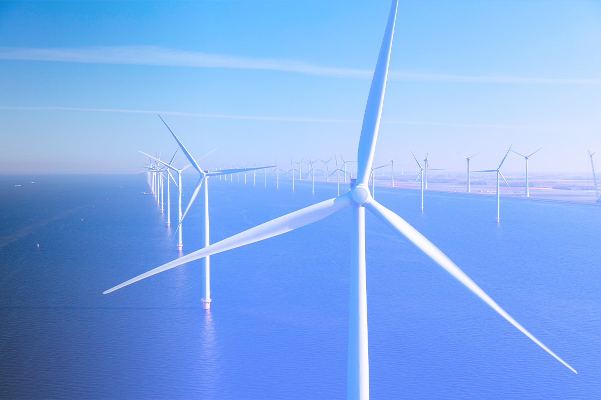 Windkraftanlagen im Meer zur Energieerzeugung und Kühlung